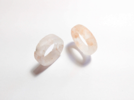 Klasse<br>für<br>Schmuck<br>und<br>Gerät