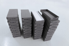 Klasse<br>für<br>Schmuck<br>und<br>Gerät