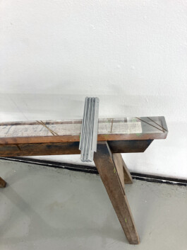 Klasse<br>für<br>Schmuck<br>und<br>Gerät