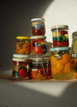 Klasse<br>für<br>Schmuck<br>und<br>Gerät